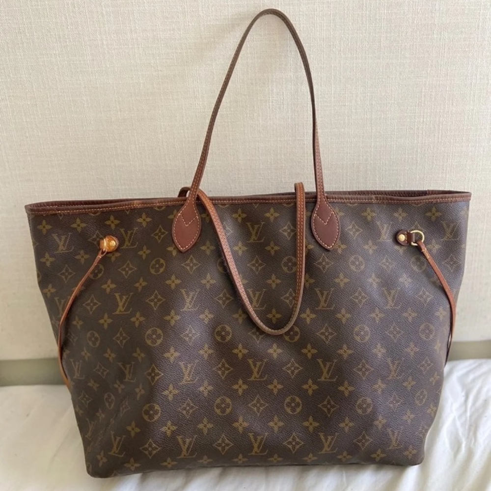 ❌ SOLD ❌ Louis Vuitton Neverfull GM